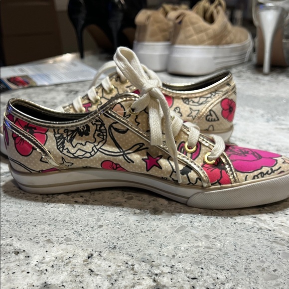 Coach Coach Women's Sneakers with Pink Sneakers Size 7.5 - Picture 11 of 12